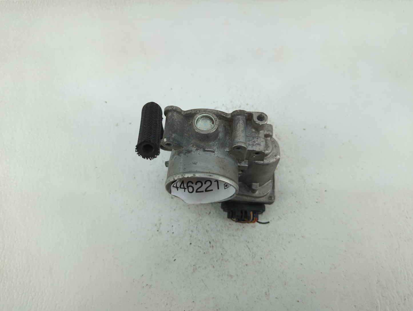 2011-2020 Hyundai Elantra Throttle Body P/N:35100-2E000 35100-2E710 Fits OEM Used Auto Parts - Oemusedautoparts1.com
