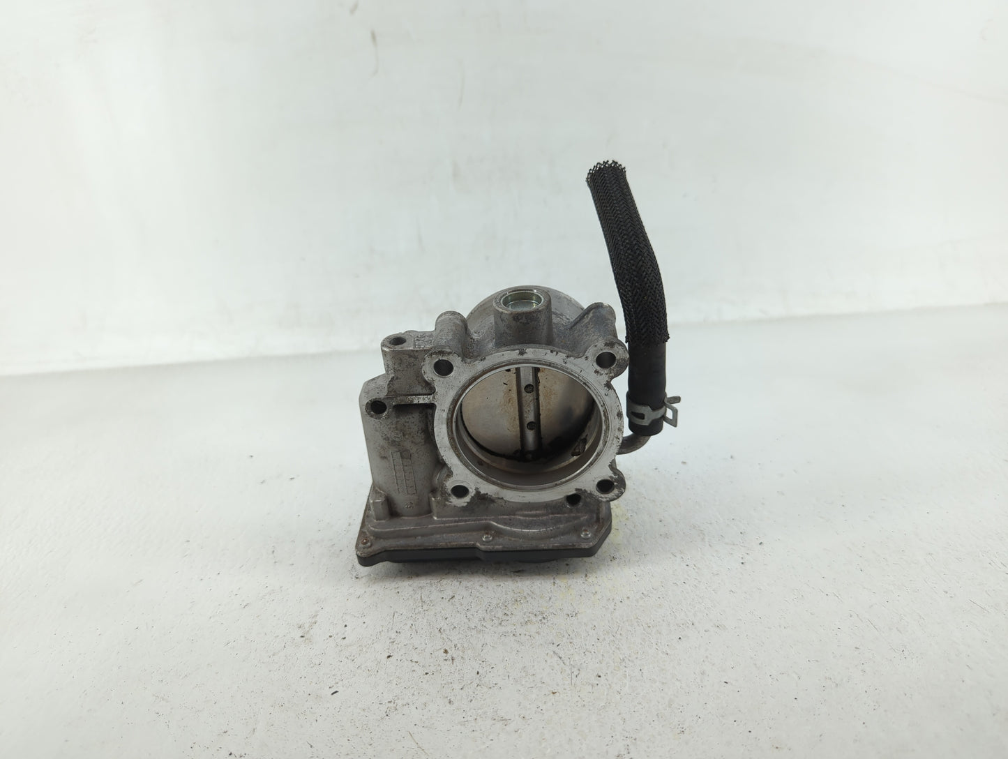 2011-2020 Hyundai Elantra Throttle Body P/N:35100-2E000 35100-2E710 Fits OEM Used Auto Parts - Oemusedautoparts1.com