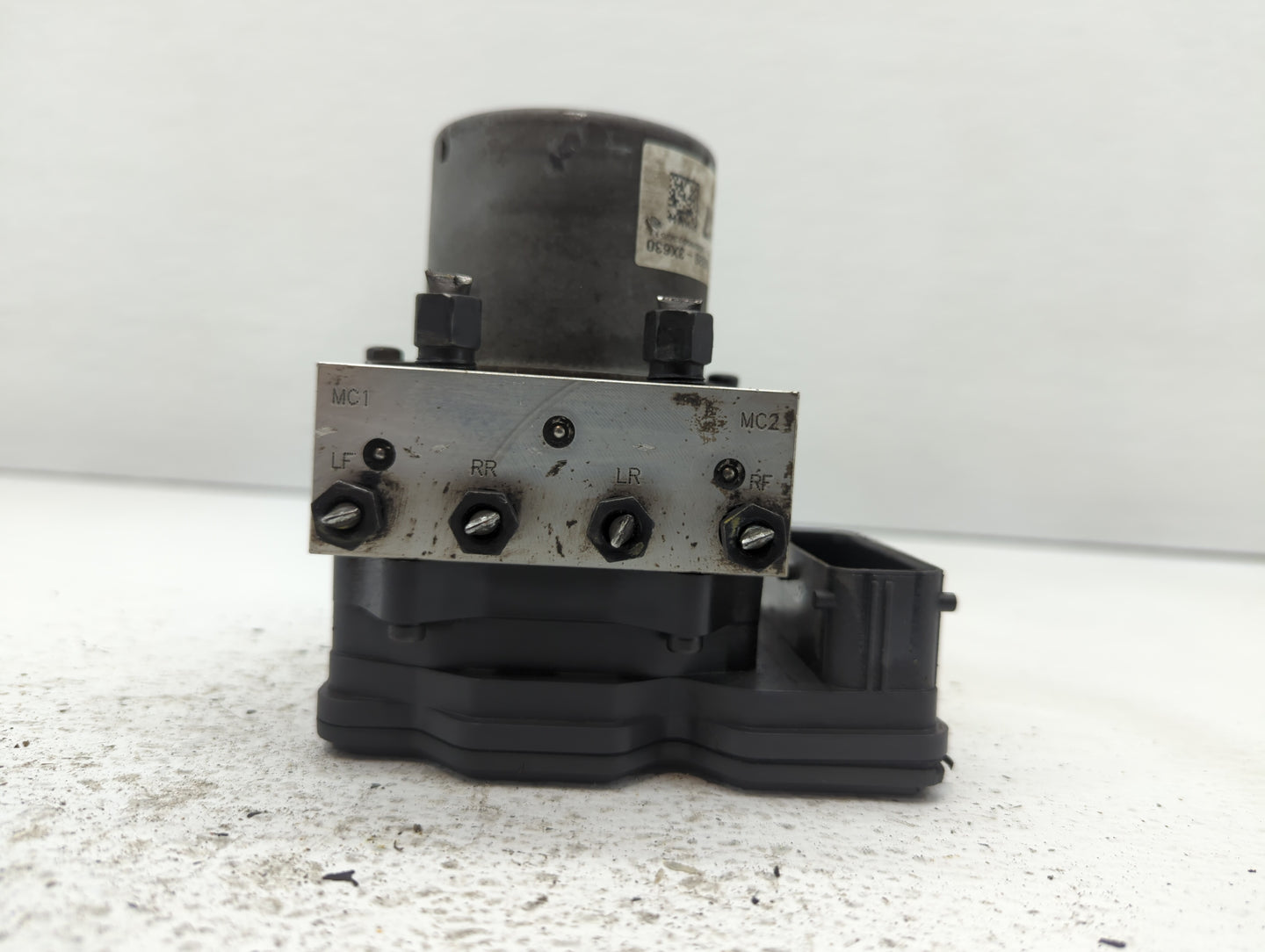 2014-2016 Hyundai Elantra ABS Pump Control Module Replacement P/N:58920-3X630 Fits Fits 2014 2015 2016 OEM Used Auto Parts -