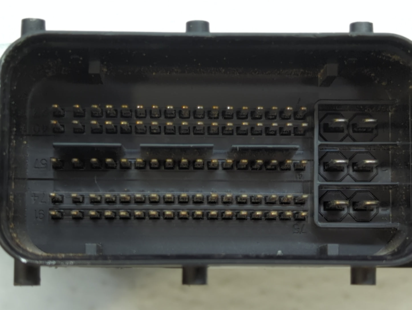 2014-2016 Hyundai Elantra PCM Engine Control Computer ECU ECM PCU OEM P/N:39102-2EML4 39101-2EML6 Fits Fits 2014 2015 2016 O