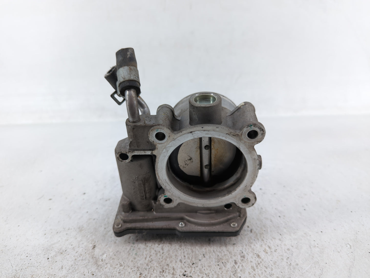 2011-2020 Hyundai Elantra Throttle Body P/N:35100-2E000 35100-2E710 Fits OEM Used Auto Parts - Oemusedautoparts1.com