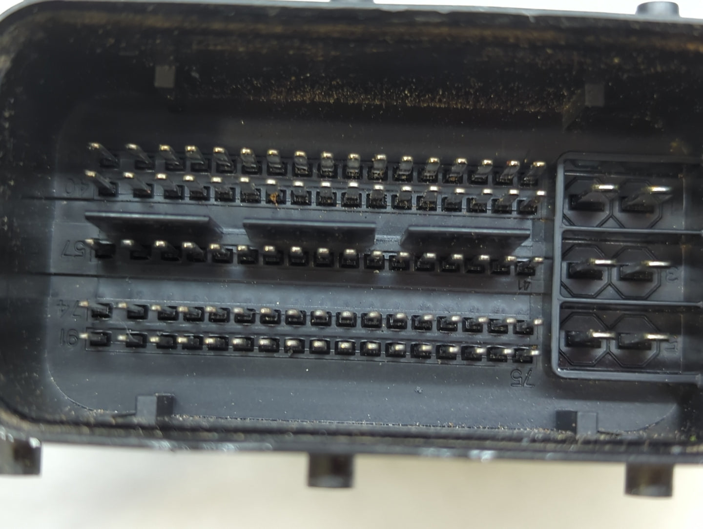 2014-2016 Hyundai Elantra PCM Engine Control Computer ECU ECM PCU OEM P/N:39103-2EMW5 39102-2EMW5 Fits Fits 2014 2015 2016 O