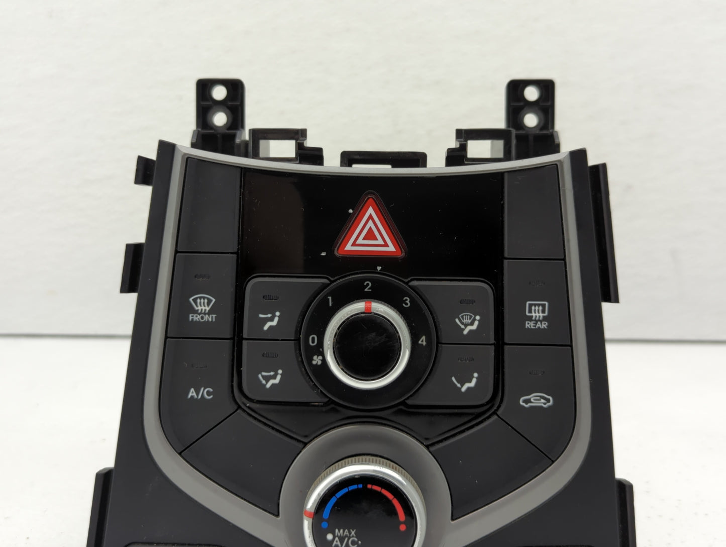 2014-2016 Hyundai Elantra Climate Control Module Temperature AC/Heater Replacement P/N:97250-3XXXX 97250-3XCD1 Fits OEM Used