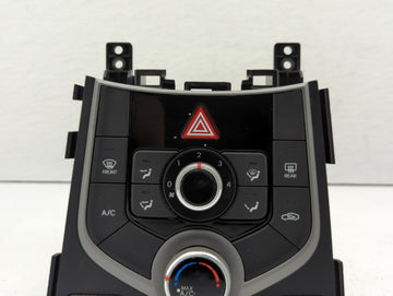 2014-2016 Hyundai Elantra Climate Control Module Temperature AC/Heater Replacement P/N:97250-3XXXX 97250-3XCD1 Fits OEM Used Auto Parts