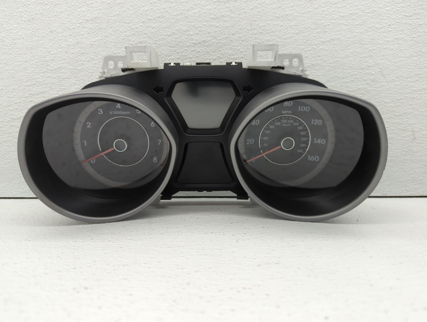 2014-2016 Hyundai Elantra Instrument Cluster Speedometer Gauges P/N:94004-3X210 94004-3Y010 Fits Fits 2014 2015 2016 OEM Use