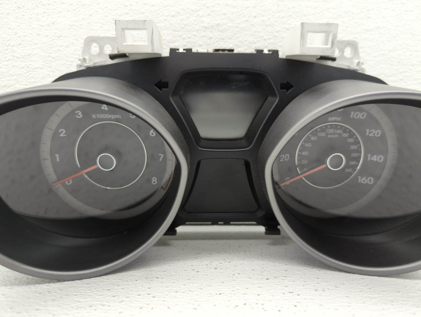 2014-2016 Hyundai Elantra Instrument Cluster Speedometer Gauges P/N:94004-3X210 94004-3Y010 Fits Fits 2014 2015 2016 OEM Use