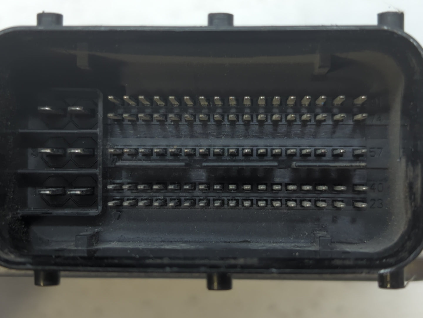 2014-2016 Hyundai Elantra PCM Engine Control Computer ECU ECM PCU OEM P/N:39102-2EML4 39101-2EML6 Fits Fits 2014 2015 2016 O