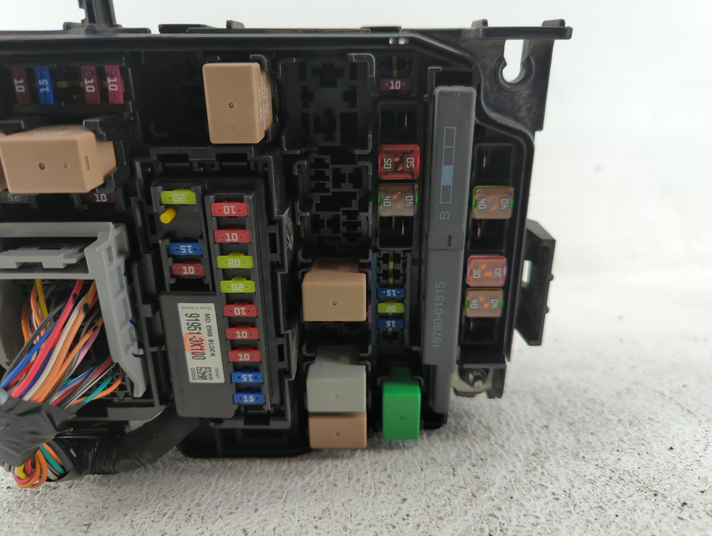 2014-2016 Hyundai Elantra Fusebox Fuse Box Panel Relay Module P/N:912013Y060 91951-3X100 Fits Fits 2014 2015 2016 OEM Used A