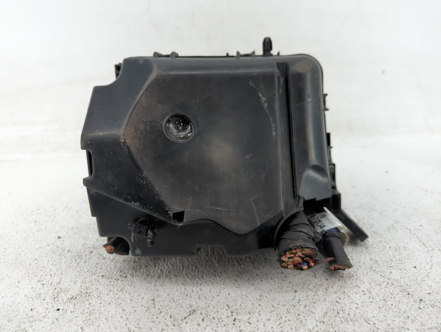 2014-2016 Hyundai Elantra Fusebox Fuse Box Panel Relay Module P/N:912013Y060 91951-3X100 Fits Fits 2014 2015 2016 OEM Used A