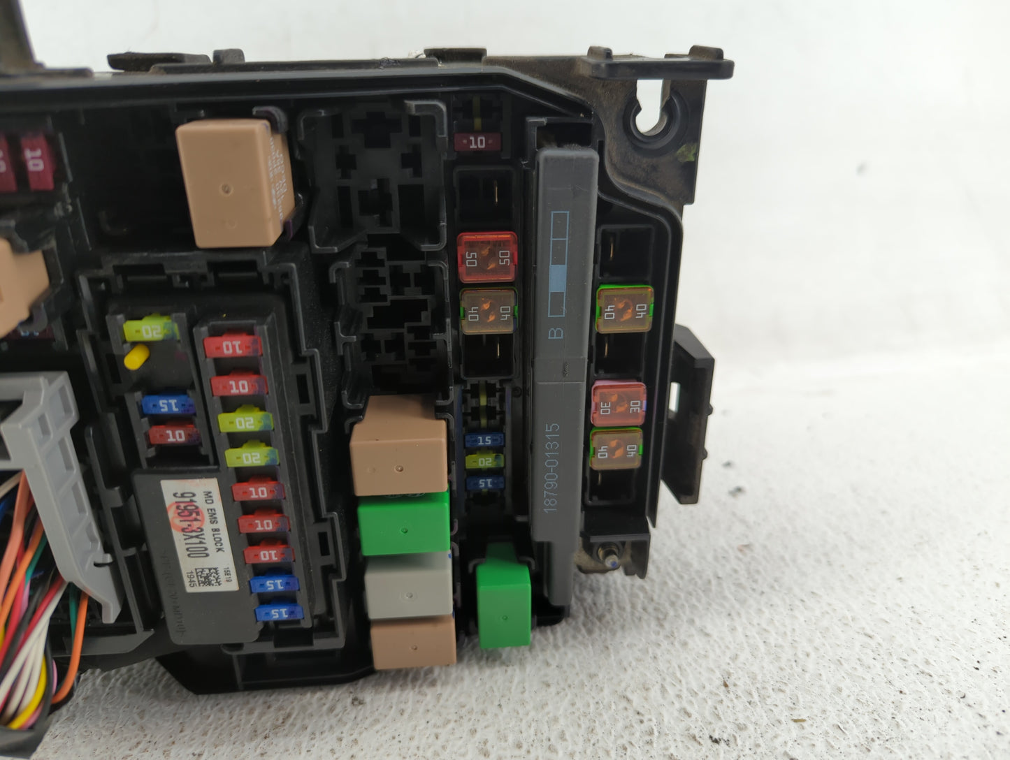 2014-2016 Hyundai Elantra Fusebox Fuse Box Panel Relay Module P/N:912013Y060 91951-3X100 Fits Fits 2014 2015 2016 OEM Used A