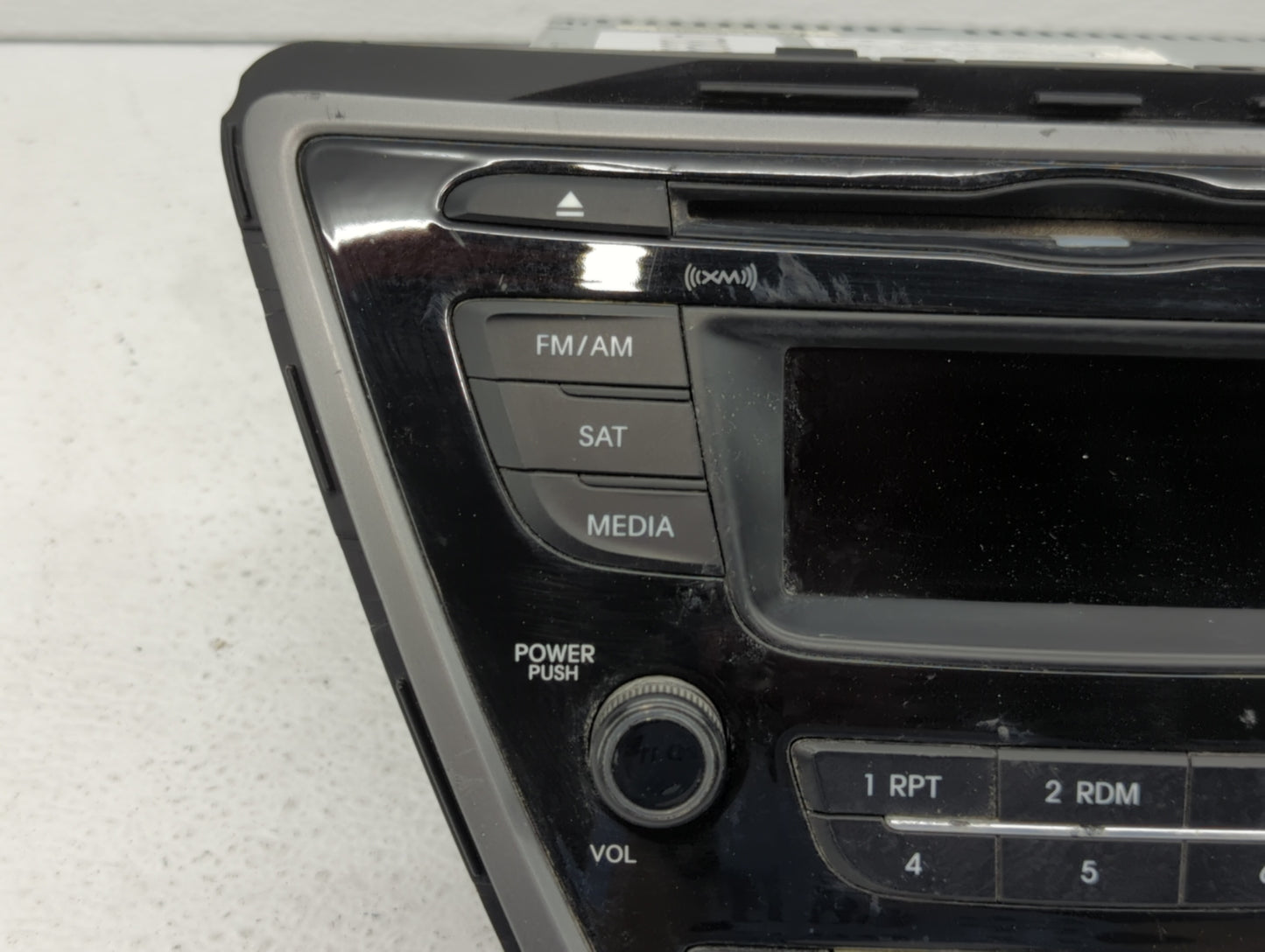 2014-2016 Hyundai Elantra Radio AM FM Cd Player Receiver Replacement P/N:96170-3X156GU Fits Fits 2014 2015 2016 OEM Used Aut