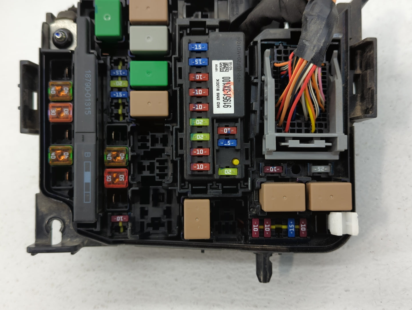 2014-2016 Hyundai Elantra Fusebox Fuse Box Panel Relay Module P/N:91951-3X710 912013Y060, 91951-3X100 Fits Fits 2014 2015 20