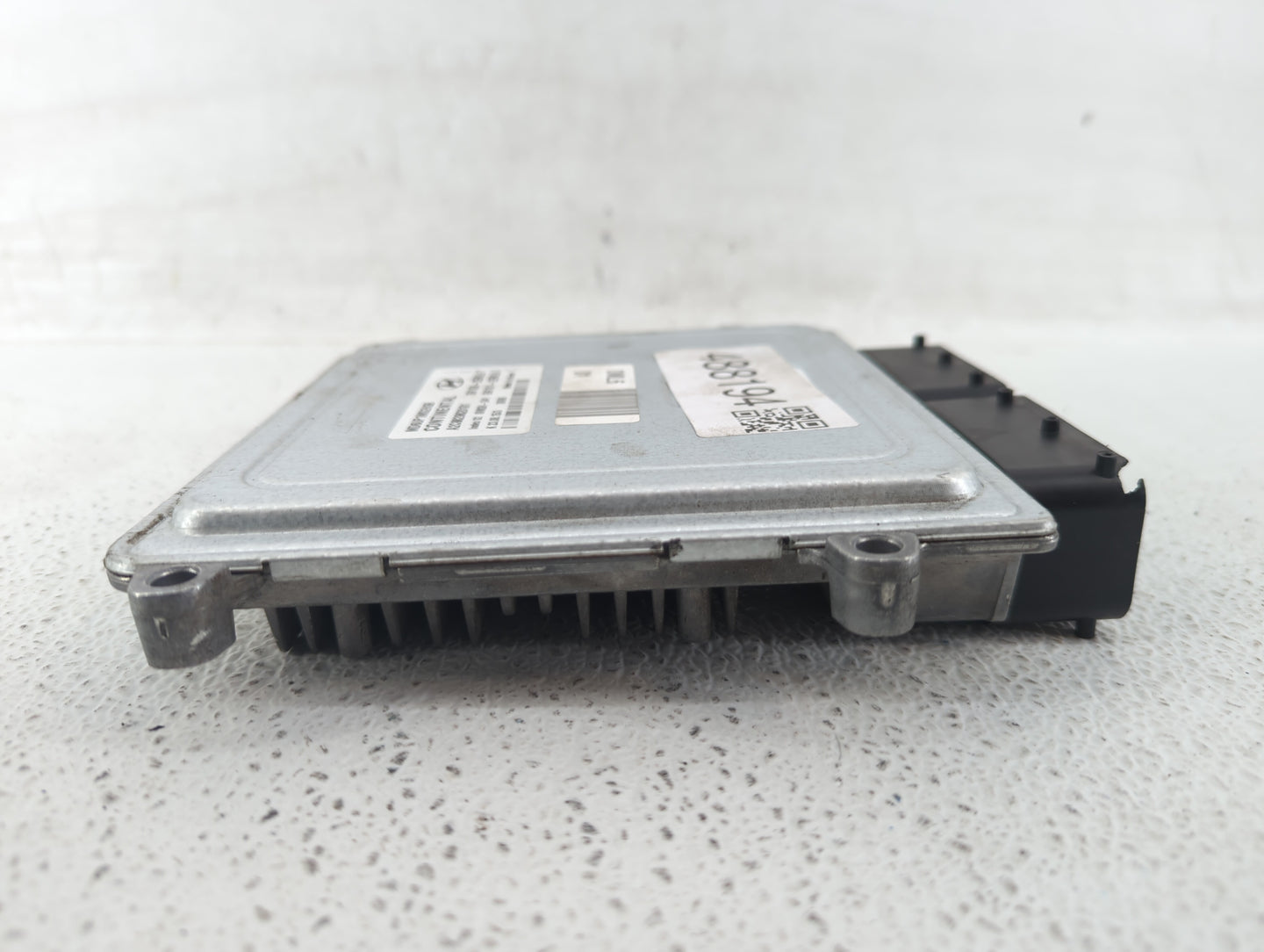 2014-2016 Hyundai Elantra PCM Engine Control Computer ECU ECM PCU OEM P/N:39101-2EML6 39100-2EML6 Fits Fits 2014 2015 2016 O