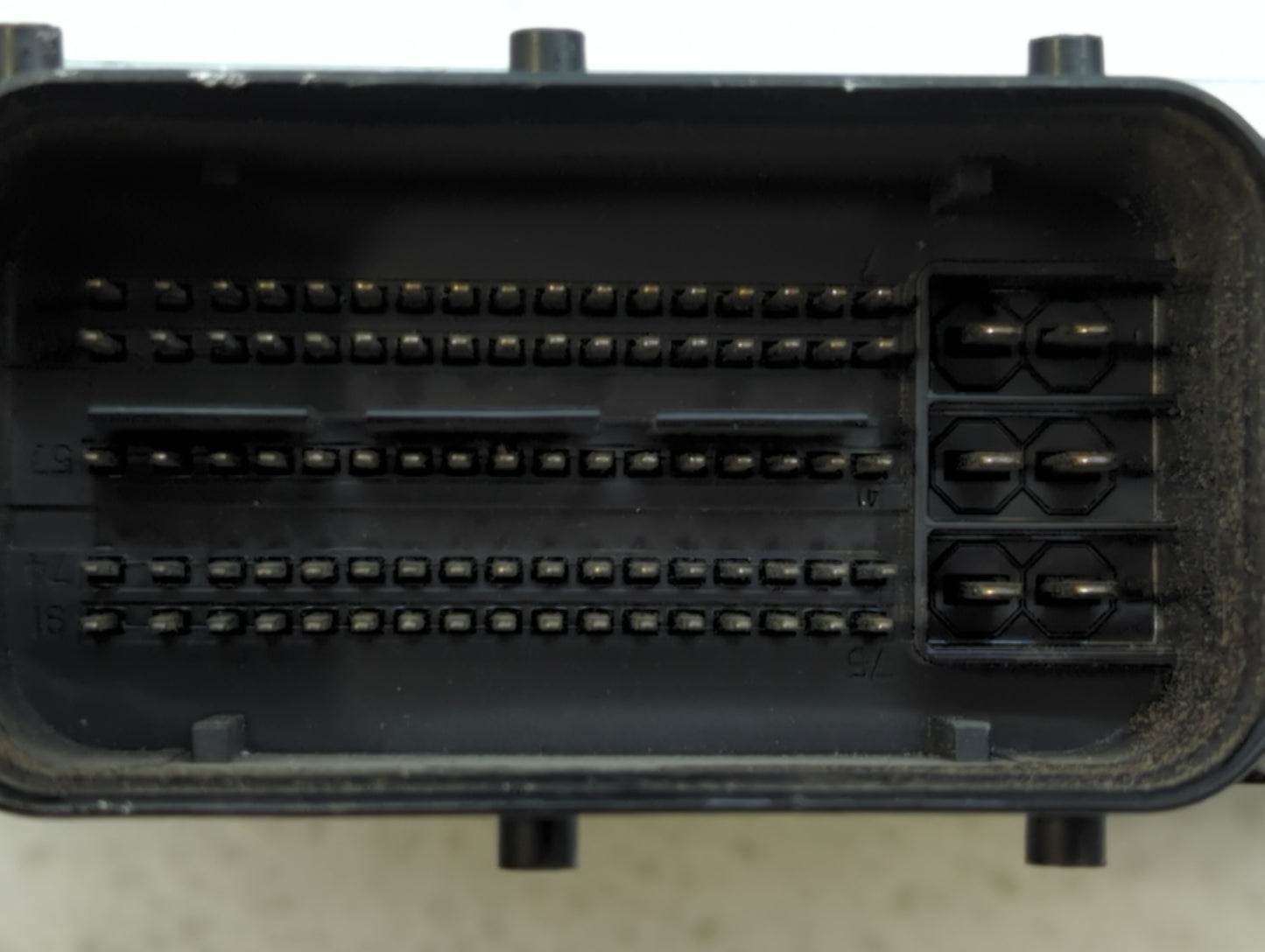 2014-2016 Hyundai Elantra PCM Engine Control Computer ECU ECM PCU OEM P/N:39103-2EML6 39102-2EML6 Fits Fits 2014 2015 2016 O