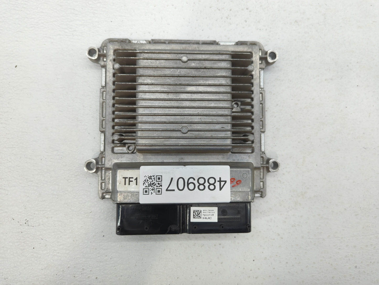 2014-2016 Hyundai Elantra PCM Engine Control Computer ECU ECM PCU OEM P/N:39101-2EMA6 39100-2EMA6 Fits Fits 2014 2015 2016 O