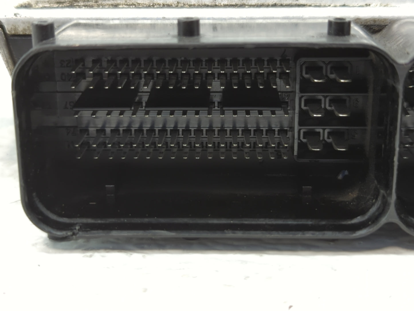 2014-2016 Hyundai Elantra PCM Engine Control Computer ECU ECM PCU OEM P/N:39103-2EMB4 39102-2EMB4 Fits Fits 2014 2015 2016 O