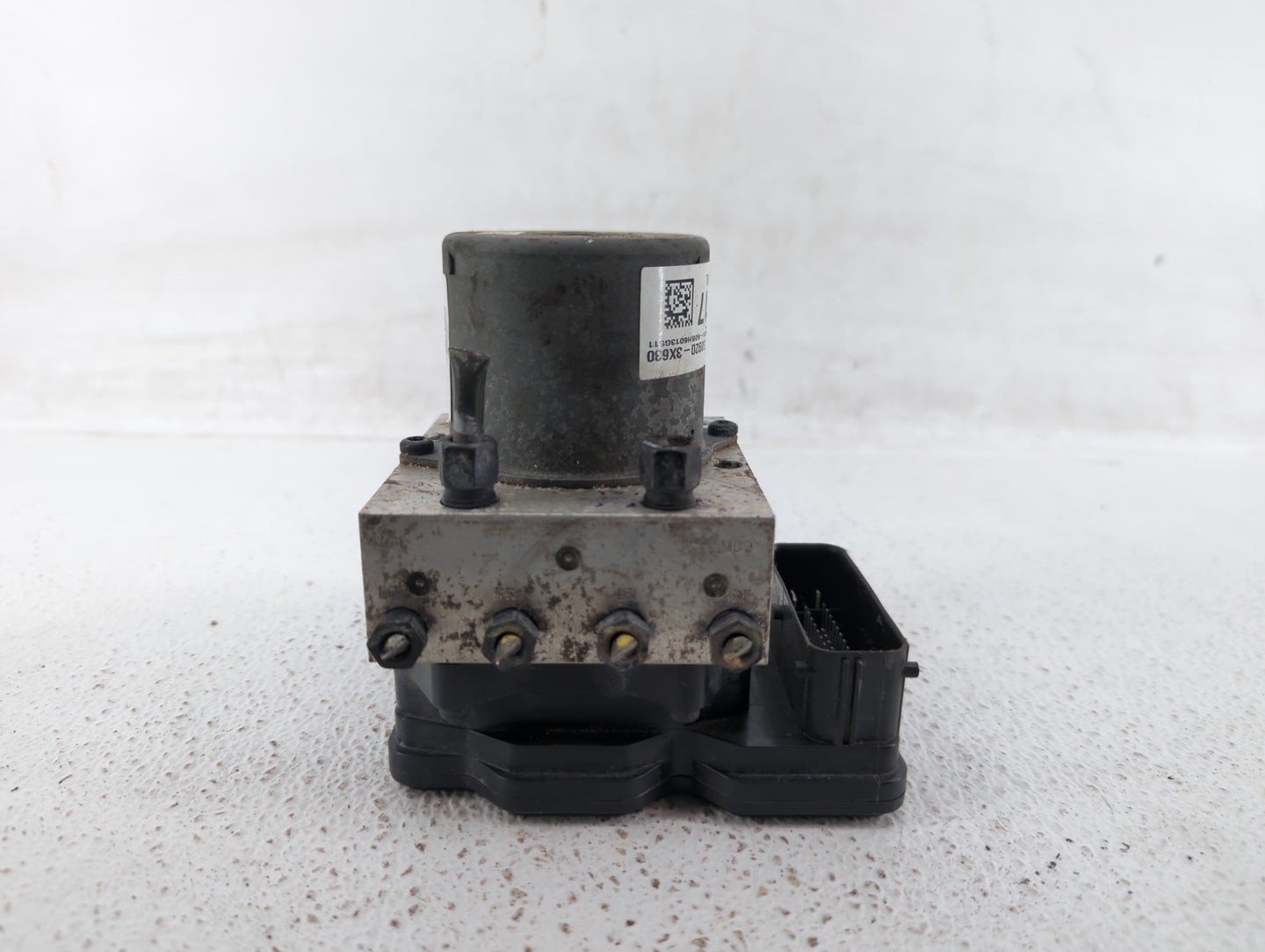 2014-2016 Hyundai Elantra ABS Pump Control Module Replacement P/N:58920-3X630 Fits Fits 2014 2015 2016 OEM Used Auto Parts -