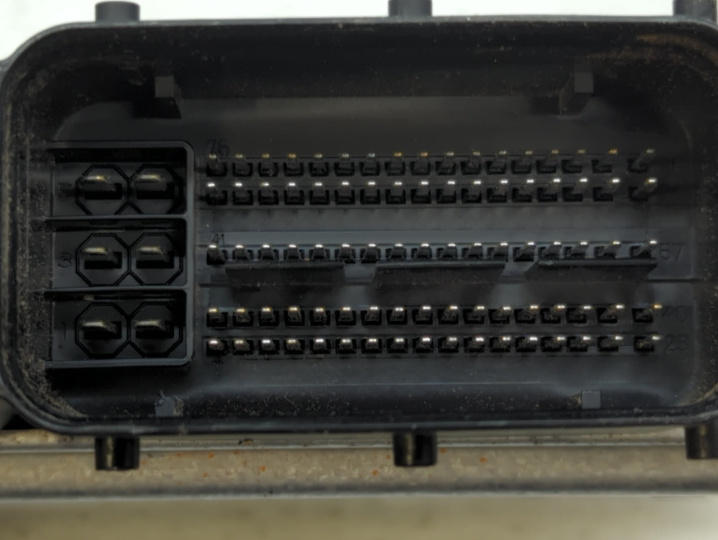2014-2016 Hyundai Elantra PCM Engine Control Computer ECU ECM PCU OEM P/N:39103-2EMB5 39102-2EMB5 Fits Fits 2014 2015 2016 O