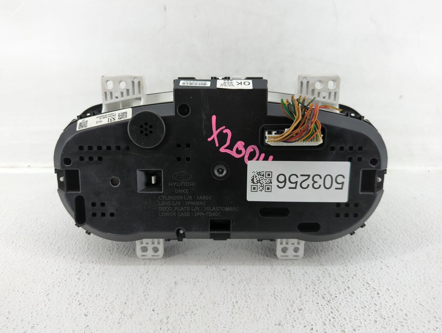 2016-2017 Hyundai Elantra Instrument Cluster Speedometer Gauges P/N:94004-A5610 Fits Fits 2016 2017 OEM Used Auto Parts - Oe