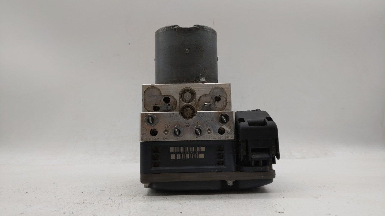 2016 Hyundai Elantra Passenger Right Rear Power Window Switch - Oemusedautoparts1.com