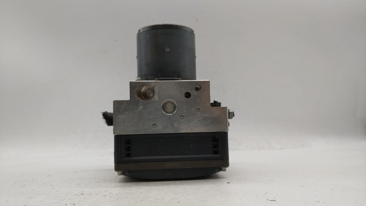 2016 Hyundai Elantra Passenger Right Rear Power Window Switch - Oemusedautoparts1.com