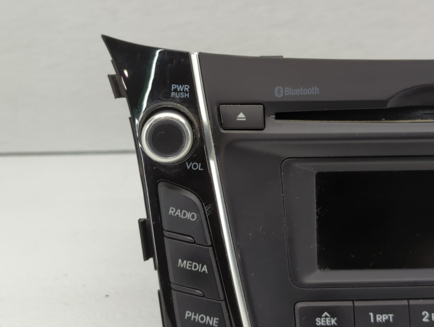 2016-2017 Hyundai Elantra Radio AM FM Cd Player Receiver Replacement P/N:96170-A5260GU Fits Fits 2016 2017 OEM Used Auto Par