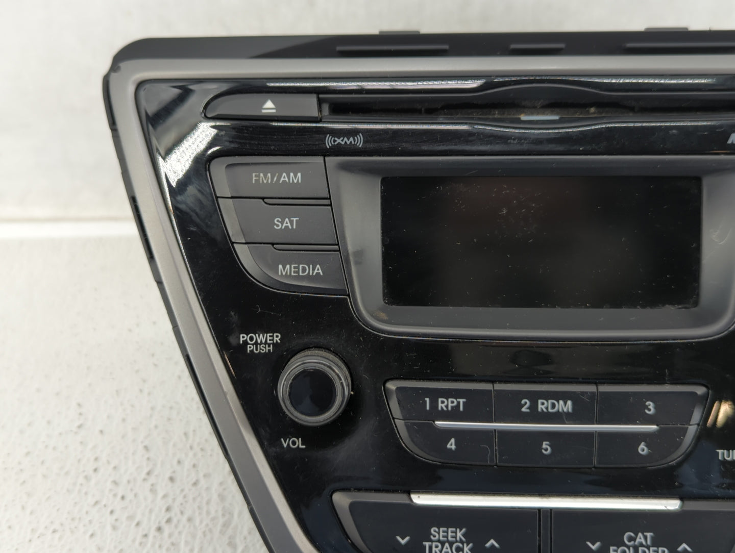 2014-2016 Hyundai Elantra Radio AM FM Cd Player Receiver Replacement P/N:96170-3X156GU Fits Fits 2014 2015 2016 OEM Used Aut
