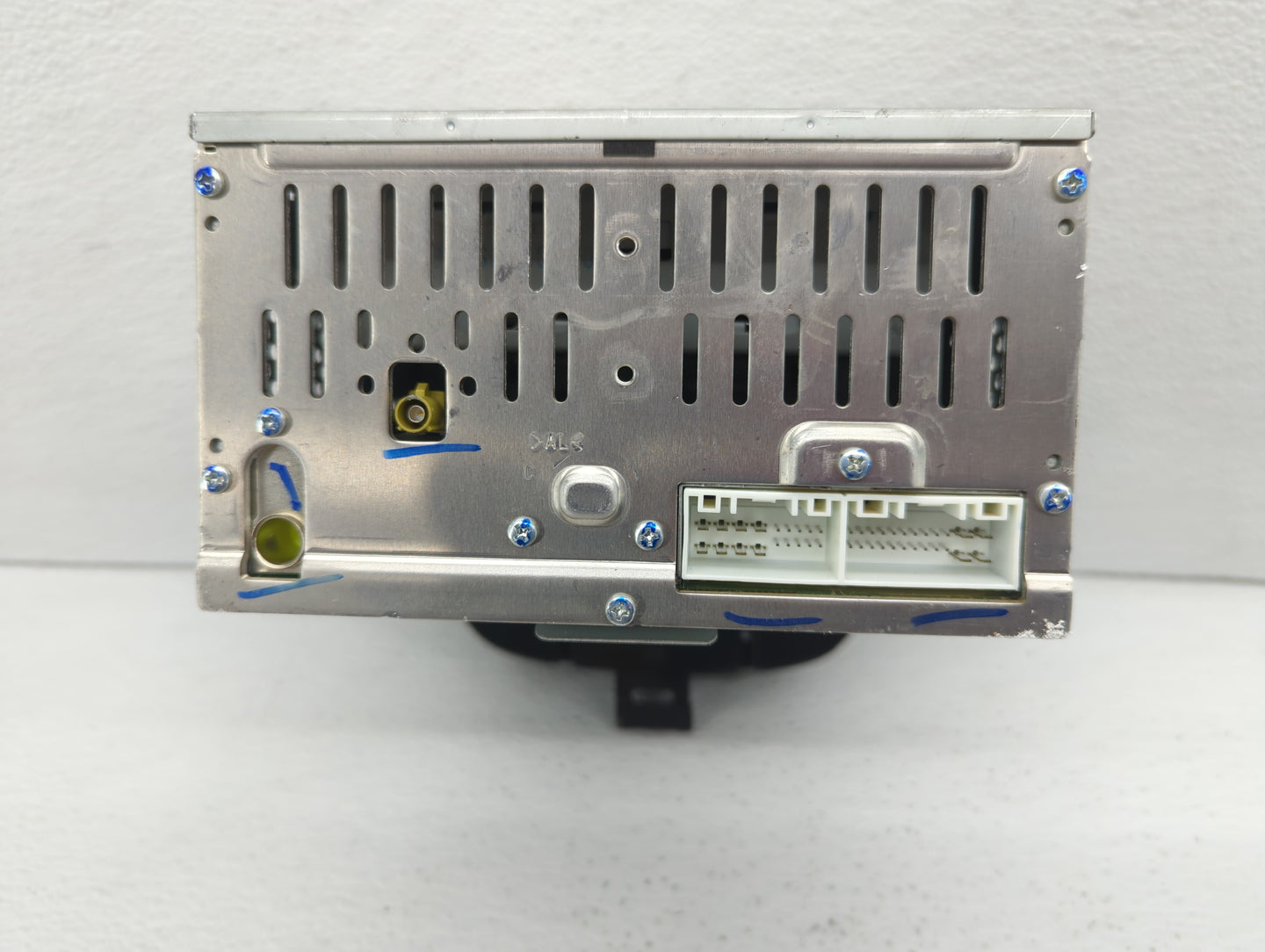 2014-2016 Hyundai Elantra Radio AM FM Cd Player Receiver Replacement P/N:96170-3X156GU Fits Fits 2014 2015 2016 OEM Used Aut