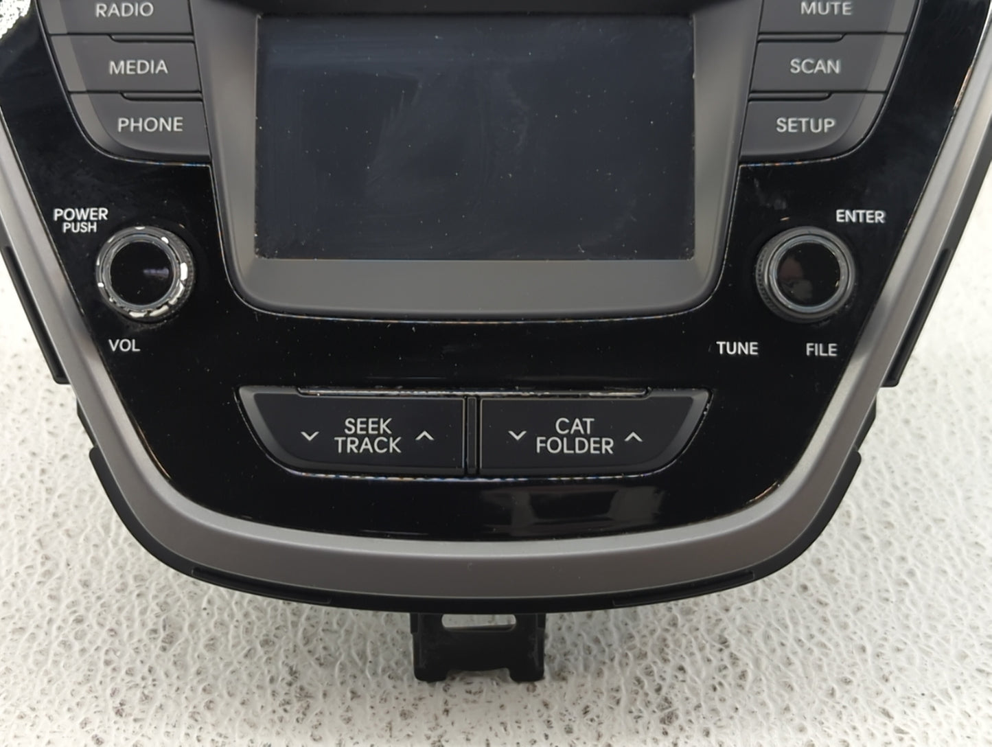 2014-2016 Hyundai Elantra Am Fm Cd Player Radio Receiver - Oemusedautoparts1.com
