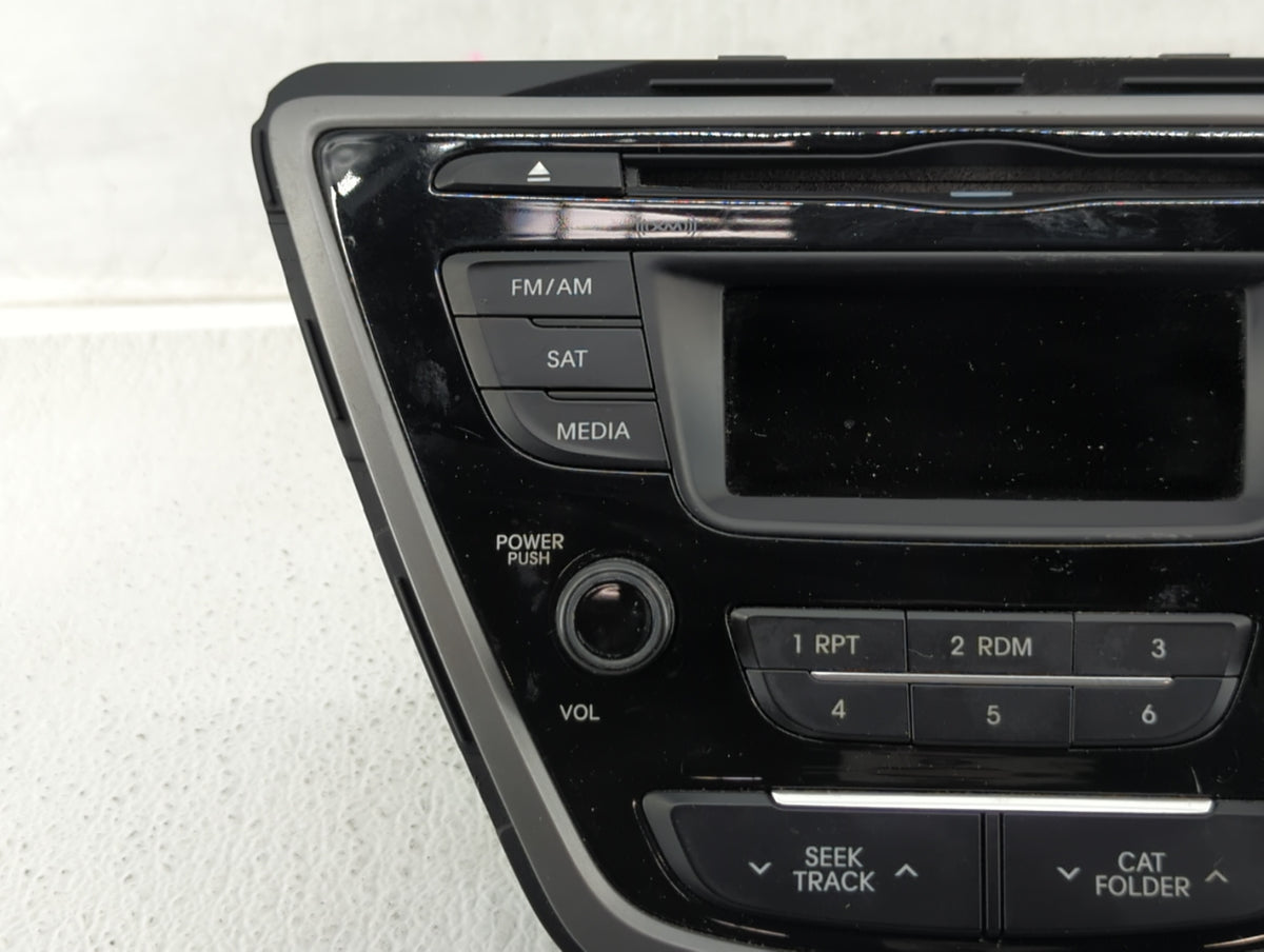 2014-2016 Hyundai Elantra Am Fm Cd Player Radio Receiver 510699 - Oemusedautoparts1.com