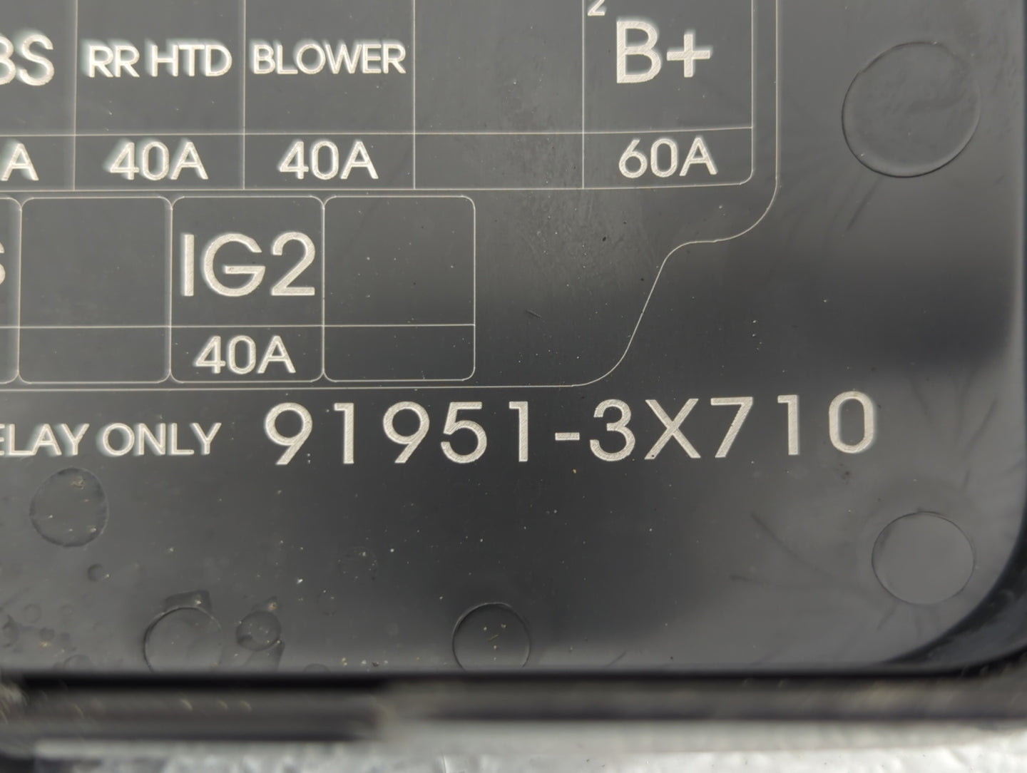 2014-2016 Hyundai Elantra Fusebox Fuse Box Panel Relay Module P/N:91951-3X710 912013Y060, 91951-3X100 Fits Fits 2014 2015 20