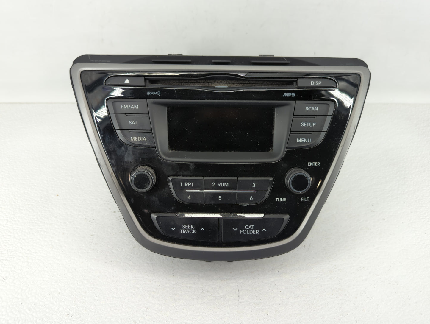 2014-2016 Hyundai Elantra Am Fm Cd Player Radio Receiver - Oemusedautoparts1.com