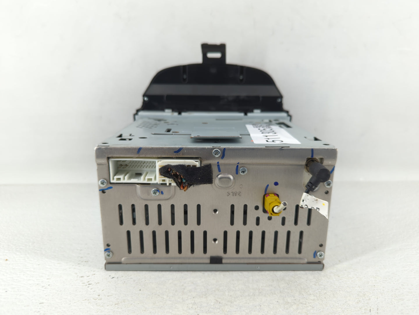 2014-2016 Hyundai Elantra Am Fm Cd Player Radio Receiver - Oemusedautoparts1.com