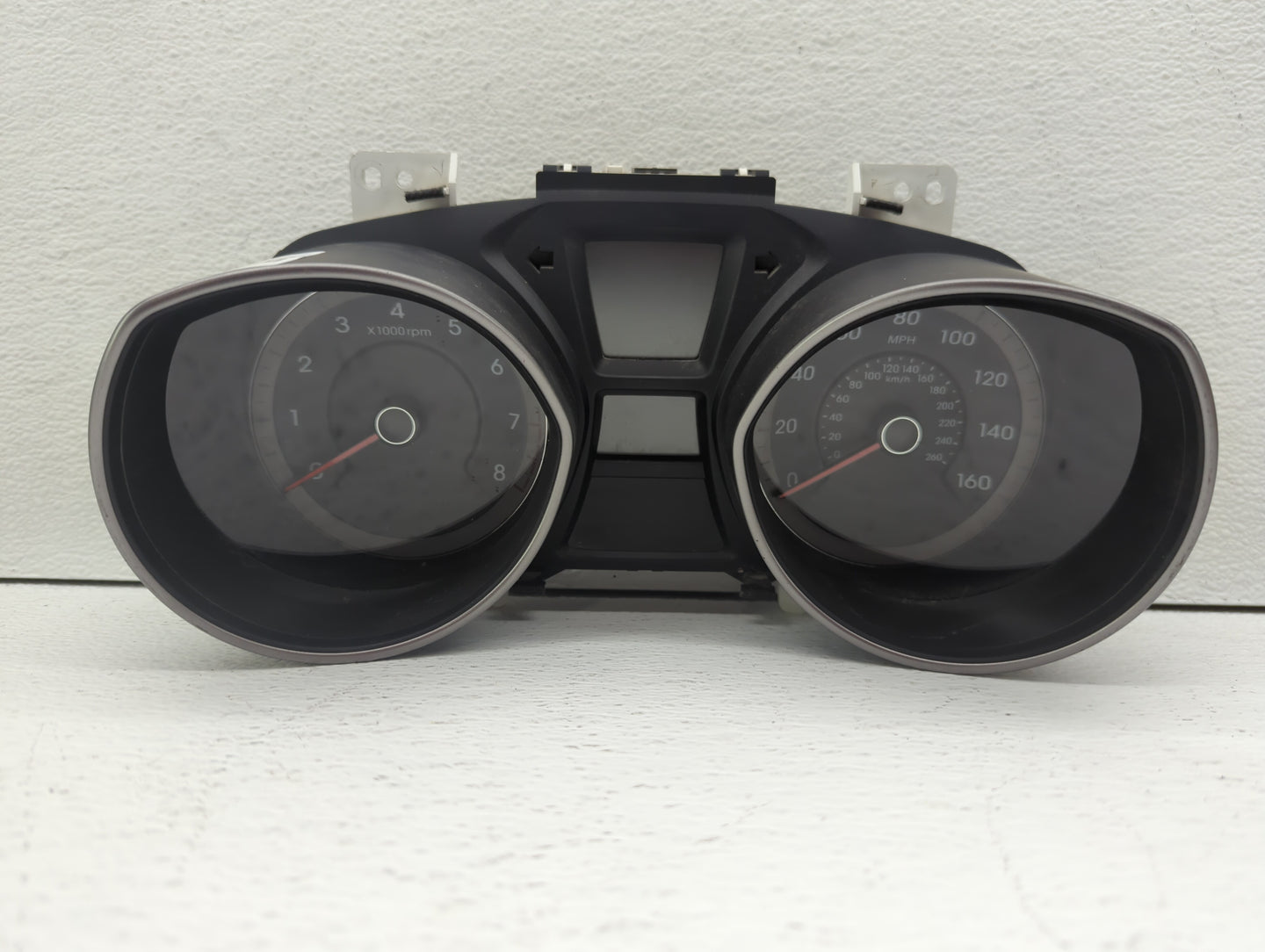 2016-2017 Hyundai Elantra Instrument Cluster Speedometer Gauges P/N:94004-A5610 Fits Fits 2016 2017 OEM Used Auto Parts - Oe