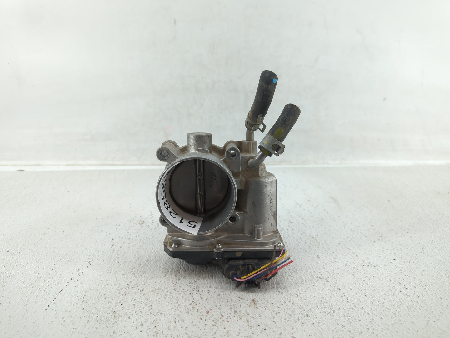 2011-2020 Hyundai Elantra Throttle Body P/N:35100-2E000 Fits Fits 2011 2012 2013 2014 2015 2016 2017 2018 2019 2020 2021 OEM