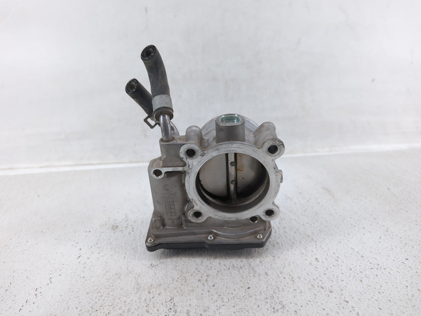 2011-2020 Hyundai Elantra Throttle Body P/N:35100-2E000 Fits Fits 2011 2012 2013 2014 2015 2016 2017 2018 2019 2020 2021 OEM