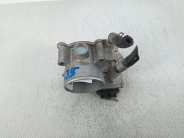 2011-2020 Hyundai Elantra Throttle Body P/N:35100-2E000 Fits Fits 2011 2012 2013 2014 2015 2016 2017 2018 2019 2020 2021 OEM Used Auto Parts
