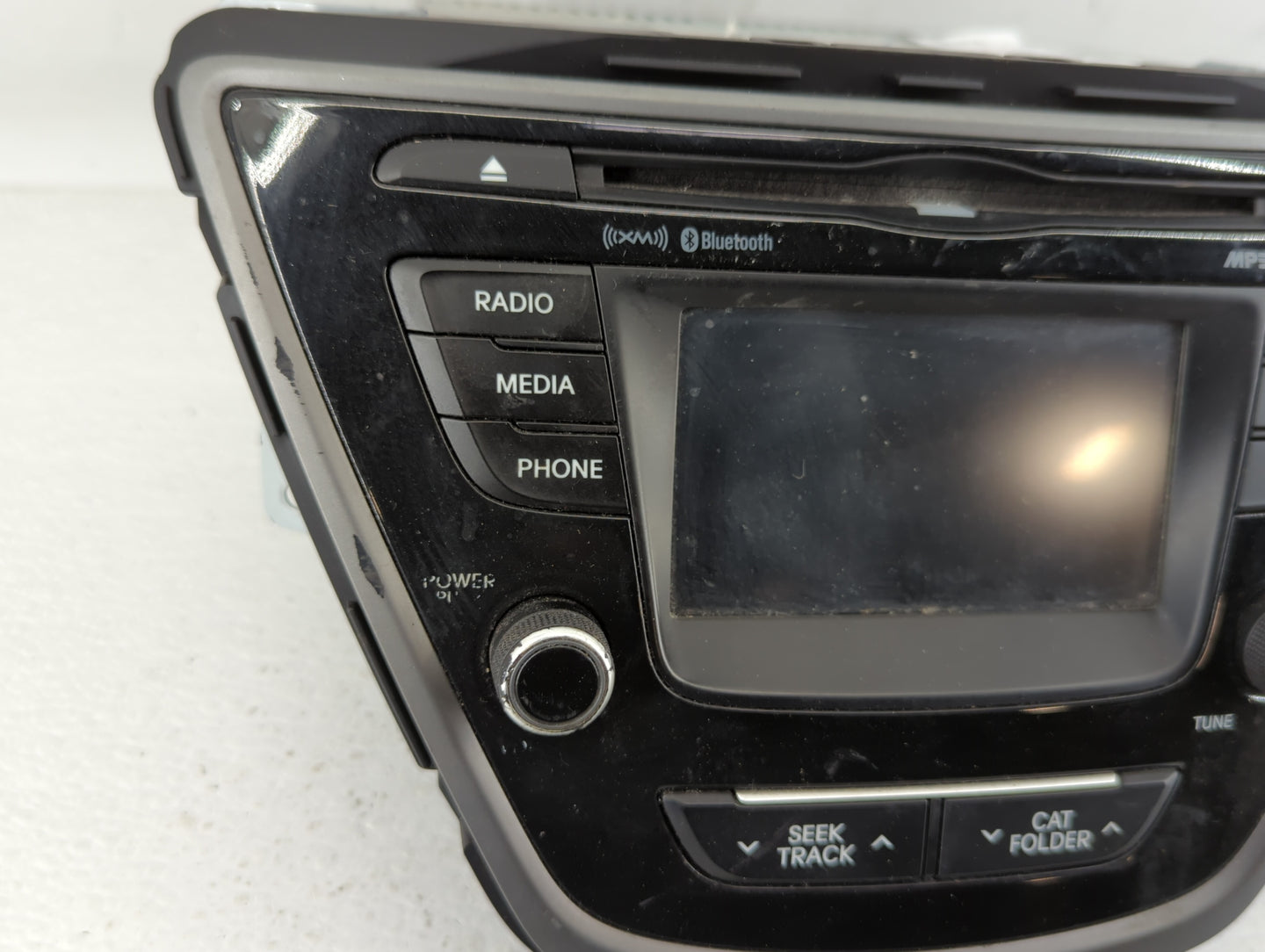 2014-2016 Hyundai Elantra Am Fm Cd Player Radio Receiver - Oemusedautoparts1.com