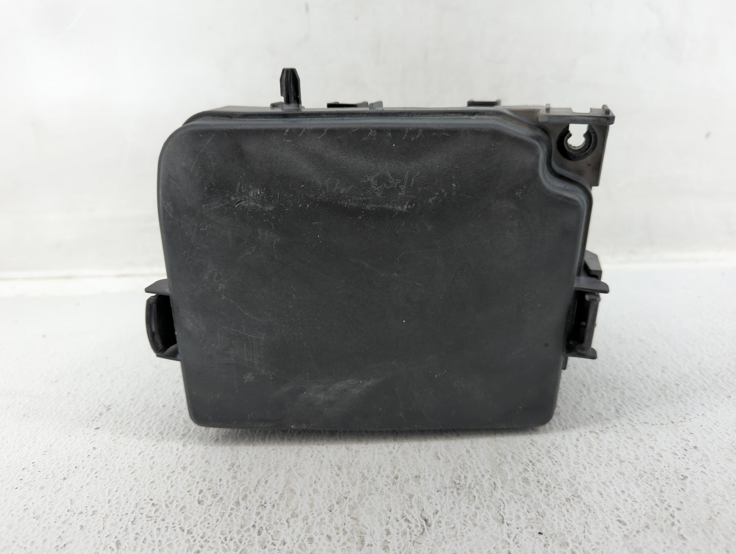 2016 Hyundai Elantra Fusebox Fuse Box Panel Relay Module P/N:91951-3X100 Fits OEM Used Auto Parts - Oemusedautoparts1.com