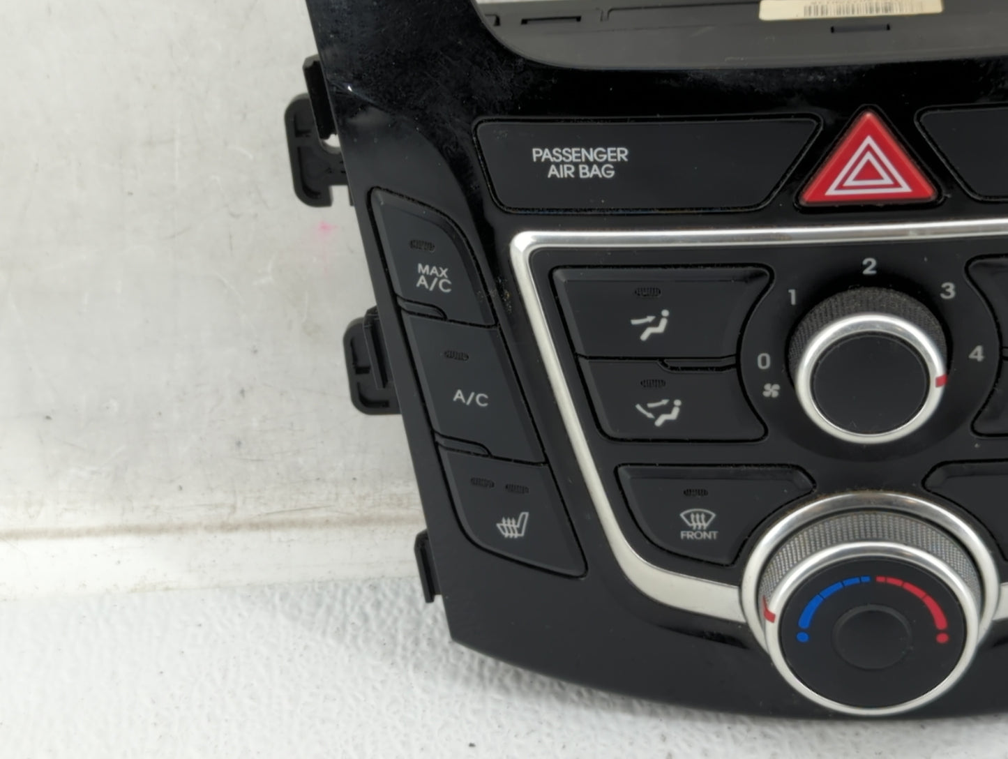 2016-2017 Hyundai Elantra Climate Control Module Temperature AC/Heater Replacement P/N:97250-A5202GU 97250-3XCD1 Fits OEM Us
