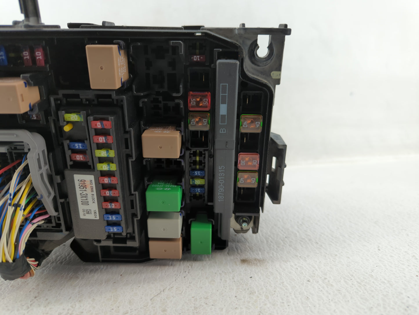 2014-2016 Hyundai Elantra Fusebox Fuse Box Panel Relay Module P/N:91951-3X710 912013Y060, 91951-3X100 Fits Fits 2014 2015 20