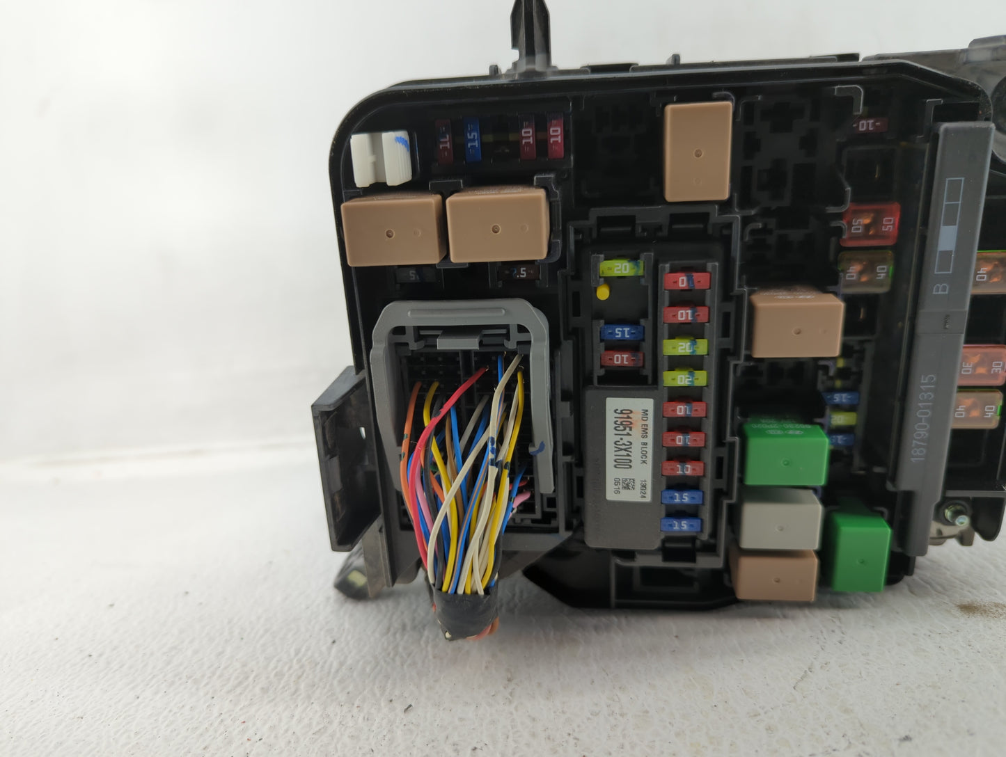 2014-2016 Hyundai Elantra Fusebox Fuse Box Panel Relay Module P/N:91951-3X710 912013Y060, 91951-3X100 Fits Fits 2014 2015 20