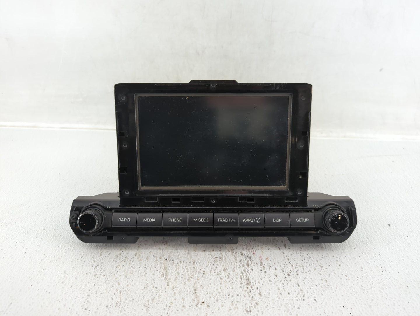 2014-2016 Hyundai Elantra Am Fm Cd Player Radio Receiver - Oemusedautoparts1.com
