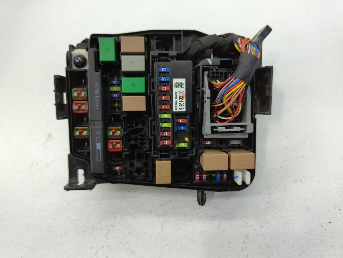 2014-2016 Hyundai Elantra Fusebox Fuse Box Panel Relay Module P/N:91951-3X710 912013Y060, 91951-3X100 Fits Fits 2014 2015 20