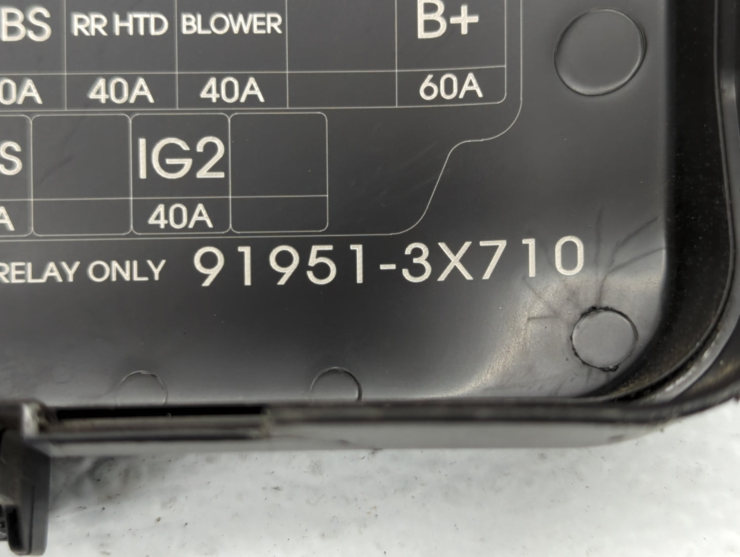 2014-2016 Hyundai Elantra Fusebox Fuse Box Panel Relay Module P/N:91951-3X710 912013Y060, 91951-3X100 Fits Fits 2014 2015 20