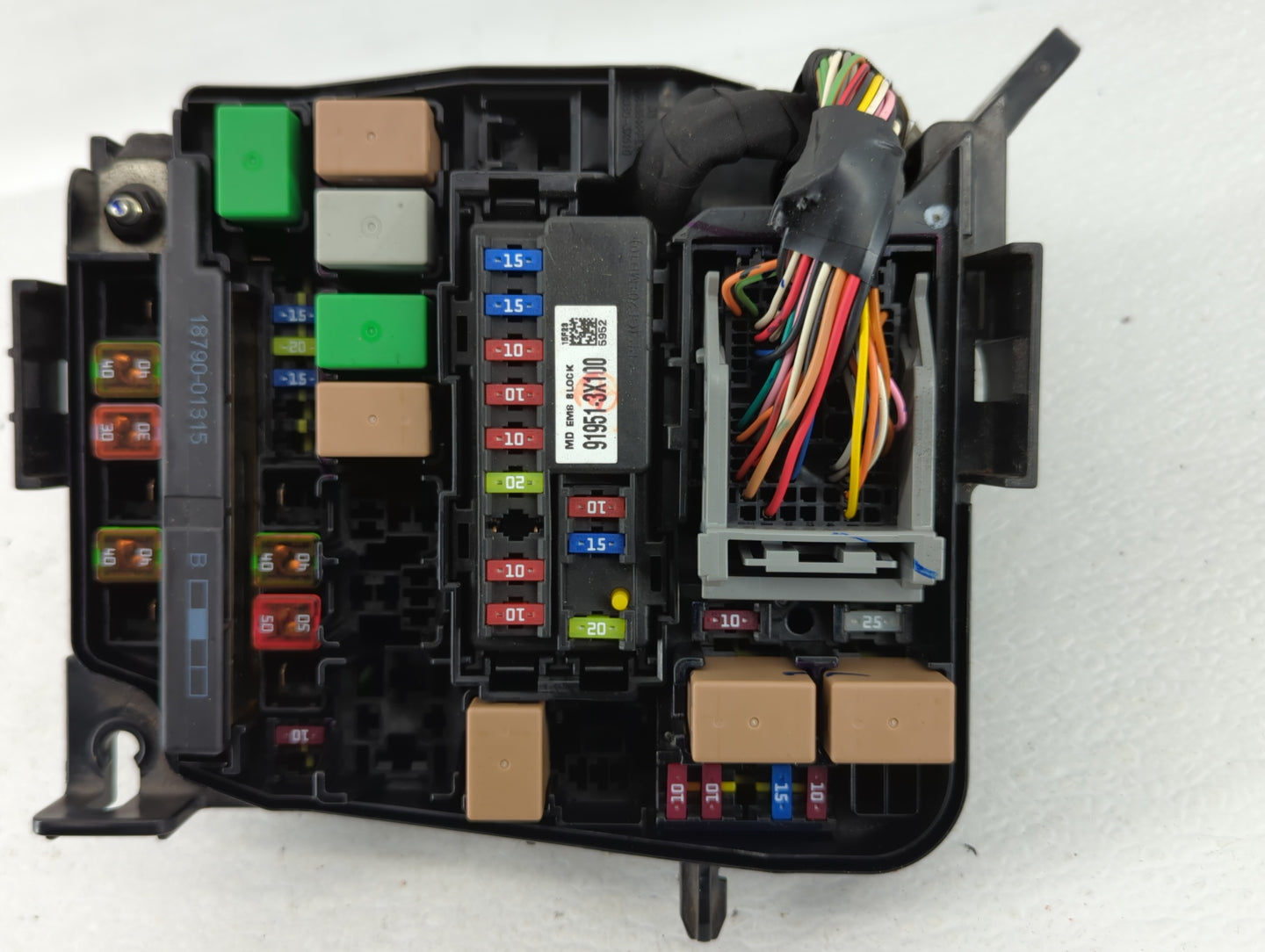 2014-2016 Hyundai Elantra Fusebox Fuse Box Panel Relay Module P/N:91951-3X710 Fits Fits 2014 2015 2016 OEM Used Auto Parts -