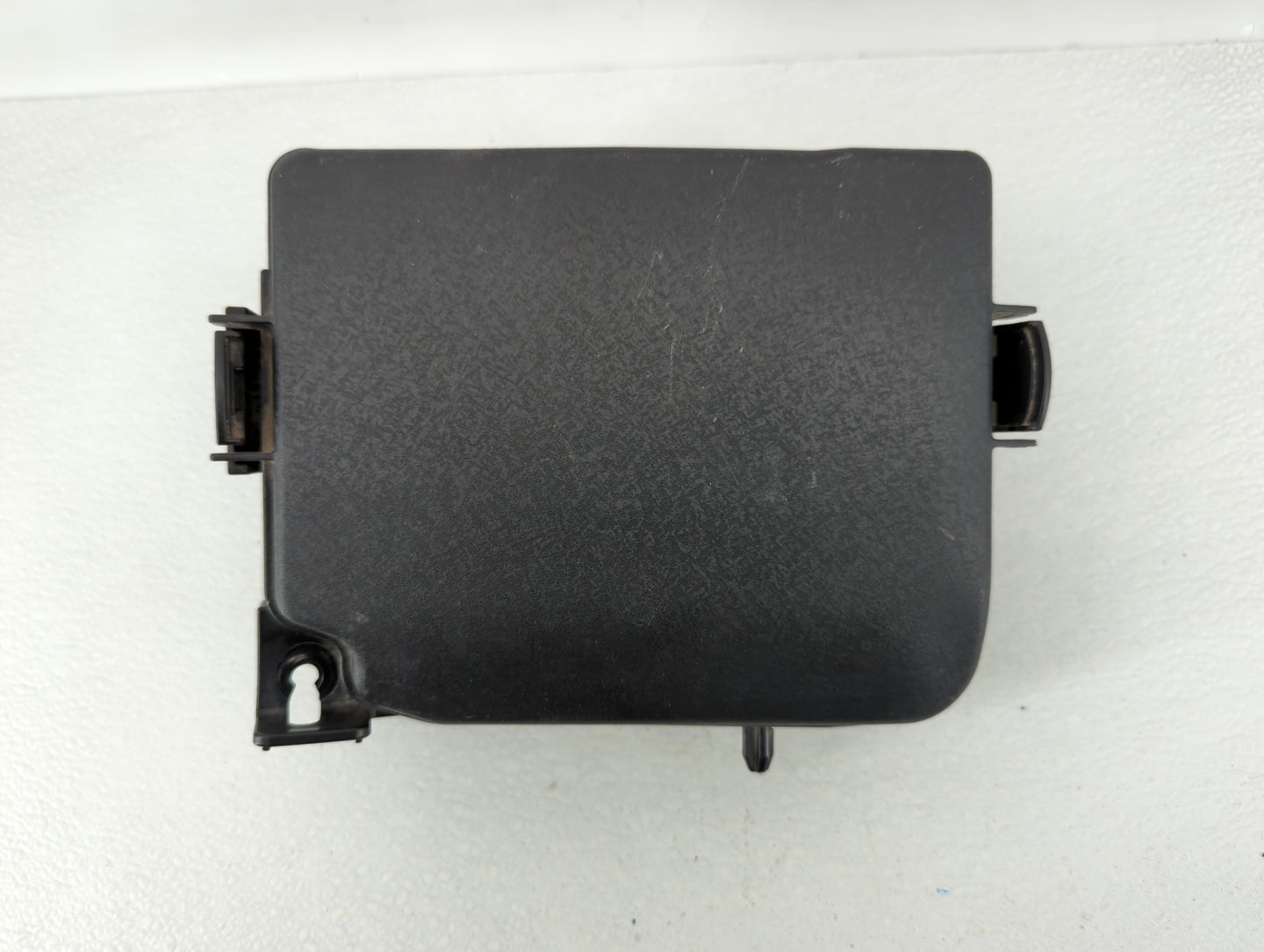 2014-2016 Hyundai Elantra Fusebox Fuse Box Panel Relay Module P/N:91265-3X080 91951-3X100 Fits Fits 2014 2015 2016 OEM Used 