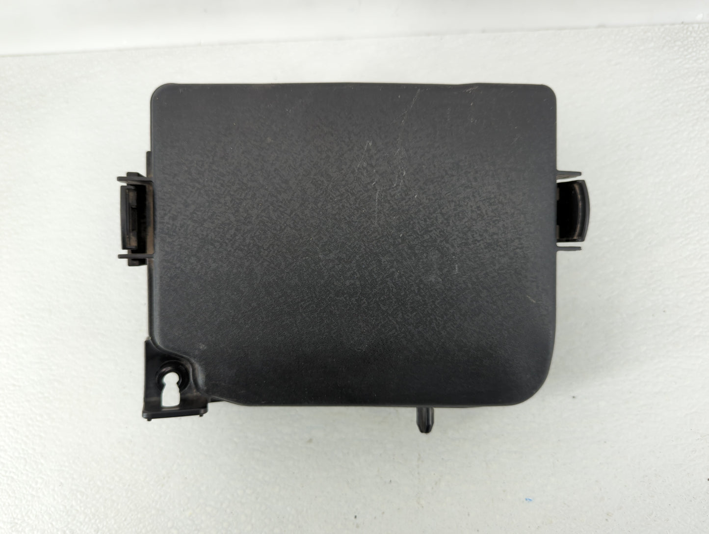 2014-2016 Hyundai Elantra Fusebox Fuse Box Panel Relay Module P/N:91265-3X080 91951-3X100 Fits Fits 2014 2015 2016 OEM Used 