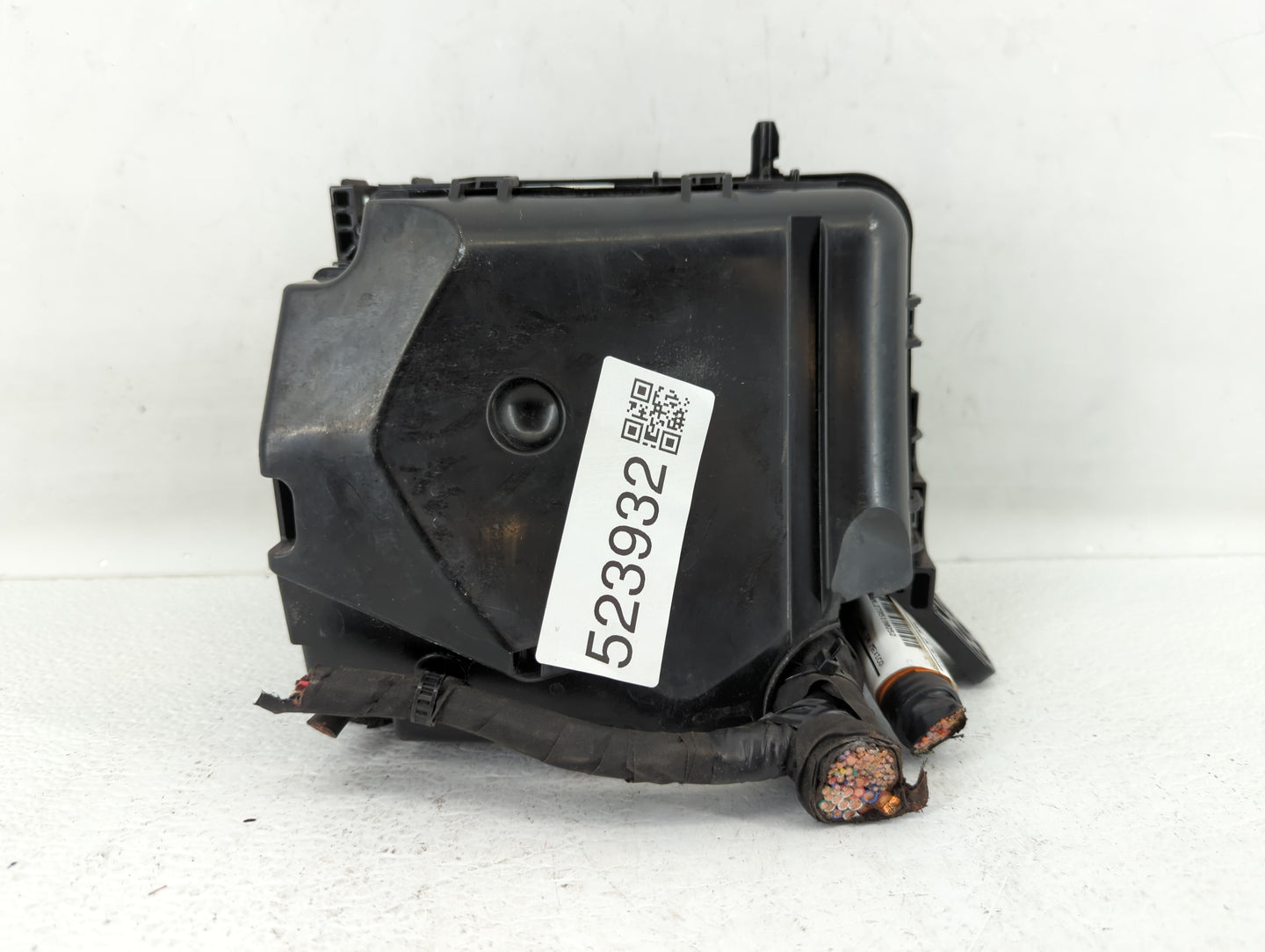 2014-2016 Hyundai Elantra Fusebox Fuse Box Panel Relay Module P/N:91951-3X710 912013Y040UA Fits Fits 2014 2015 2016 OEM Used