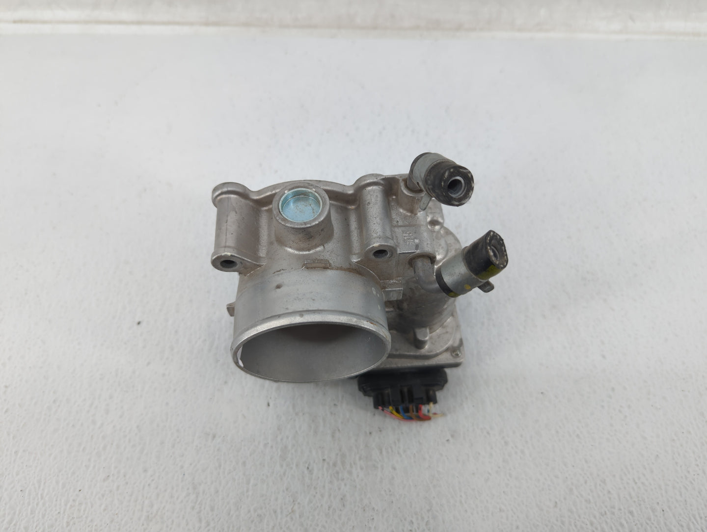 2011-2020 Hyundai Elantra Throttle Body P/N:1502055102 Fits Fits 2011 2012 2013 2014 2015 2016 2017 2018 2019 2020 2021 OEM 